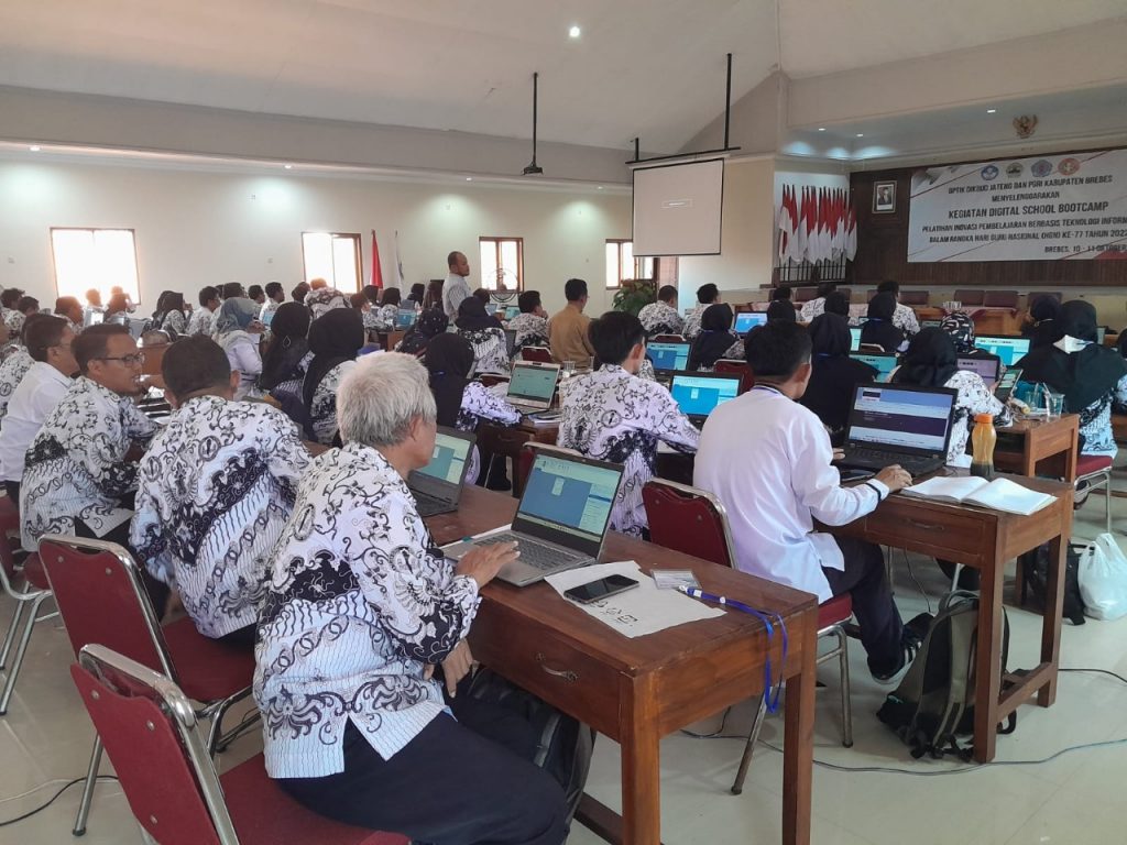 DIGITAL SCHOOL BOOTCAMP