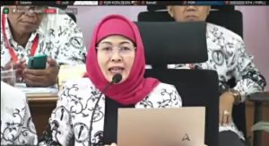 Bendahara PGRI Jateng Dr Sri Suciati